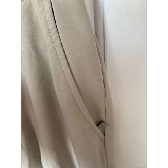 Izod golf pants tan size 32 - Picture 4 of 5